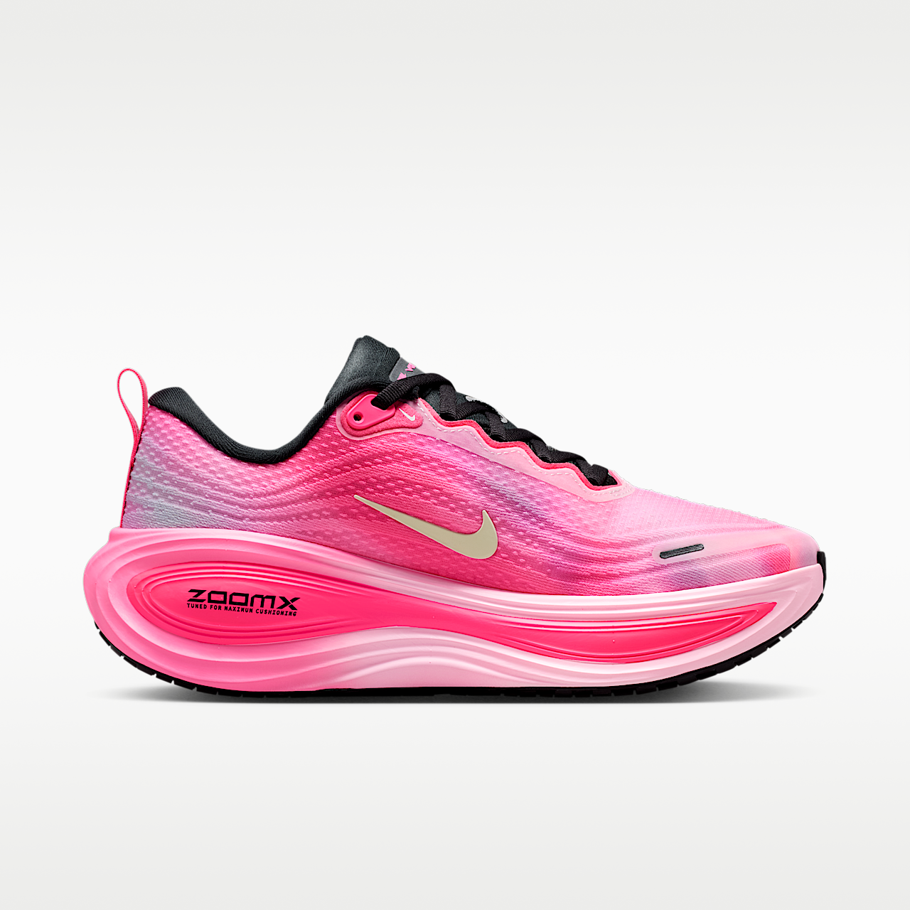 Nike Vomero sneaker Pearl Pink/Pink Glow/Hyper Pink/Summit White