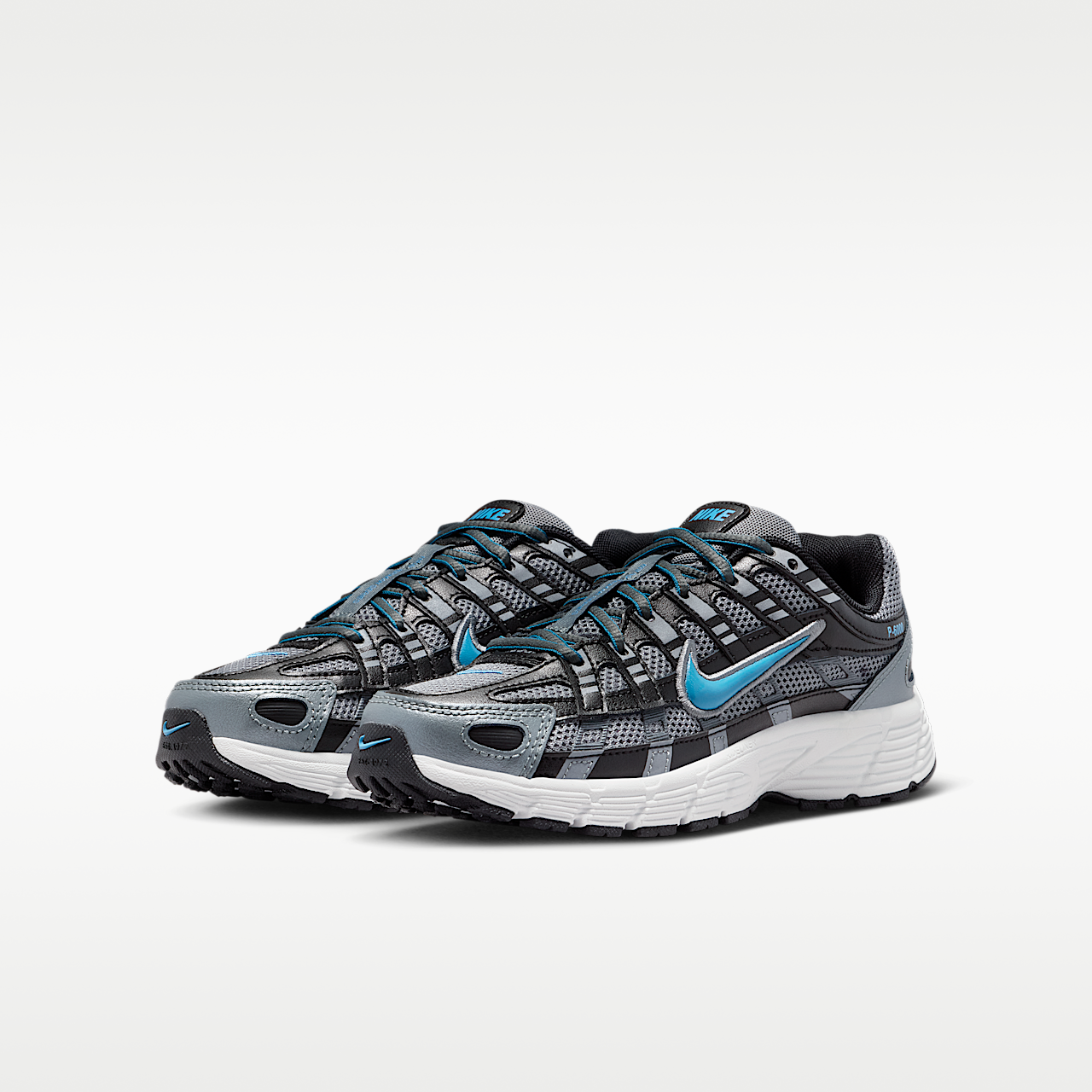 Nike P-6000 sneaker Smoke Grey/Zwart/Platinum Tint/Dutch Blue