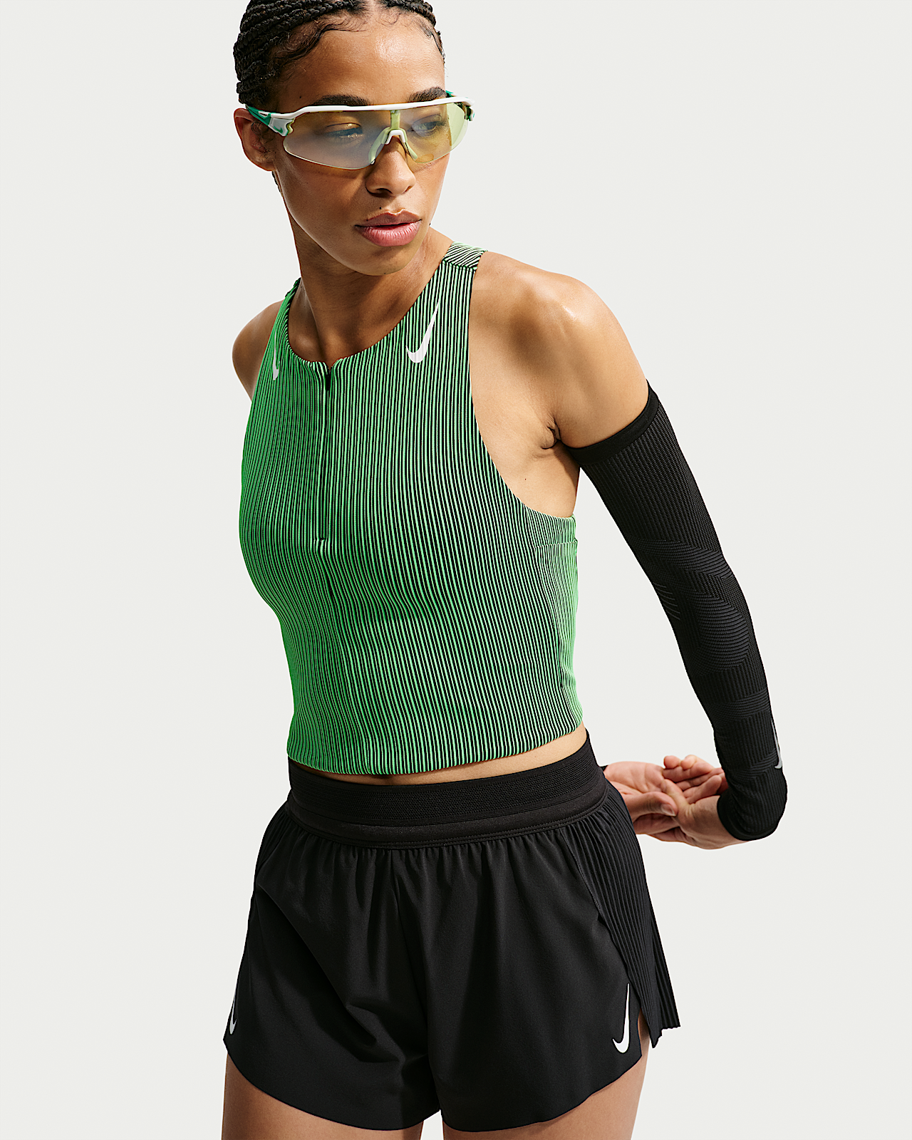 Женские  Nike AeroSwift Dri-FIT ADV Cropped Tank Top для бега