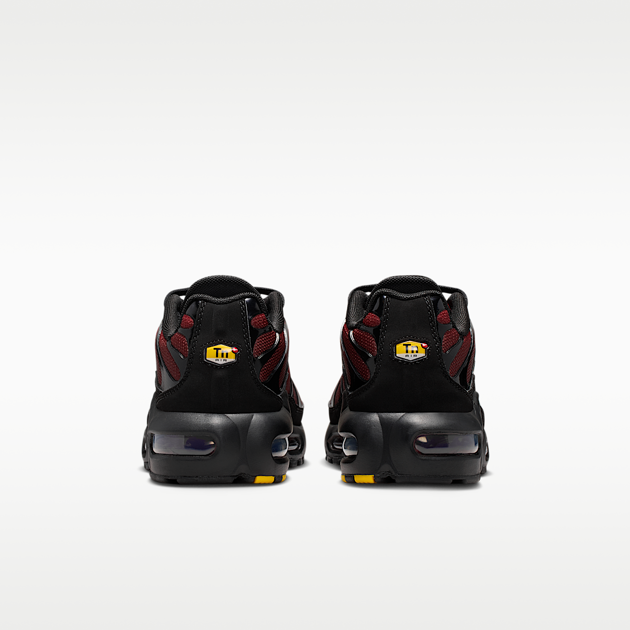 Nike Air Max Plus sneaker Tough Red/Zwart/Mystic Dates/Grey Fog