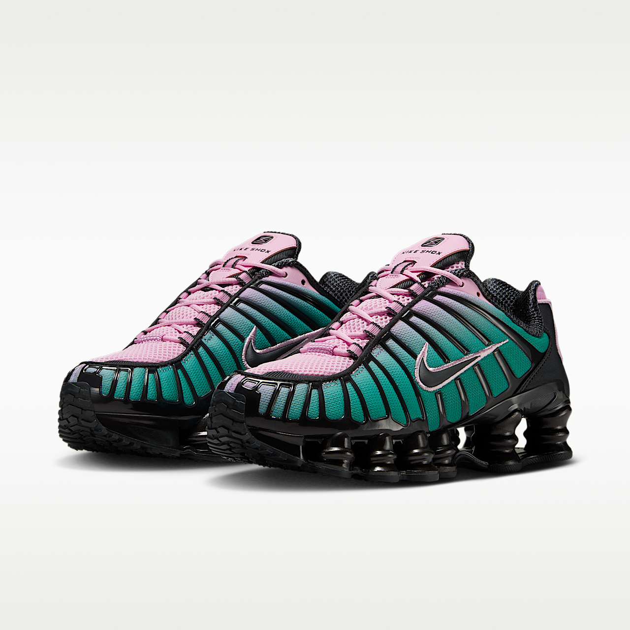 Nike Nike Shox sneaker Light Arctic Pink/Off Noir/Neptune Green