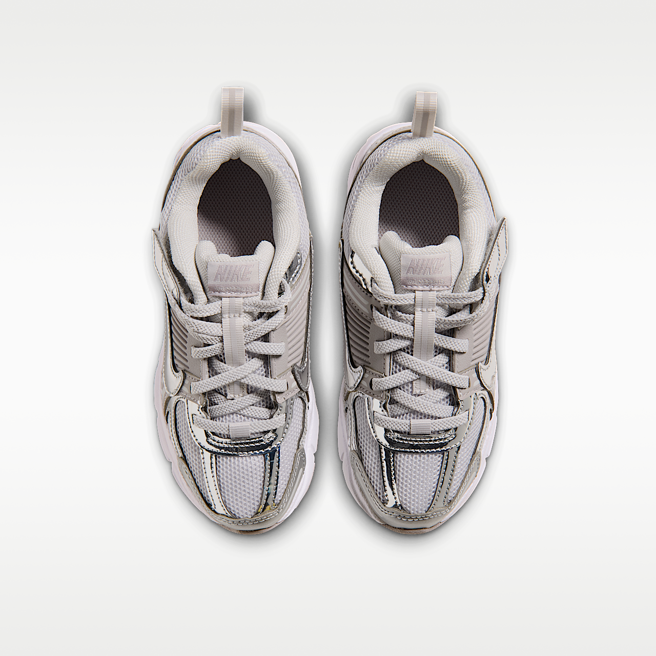 Nike Vomero sneaker Vast Grey/Silver Lilac/Wit/Metallic Silver