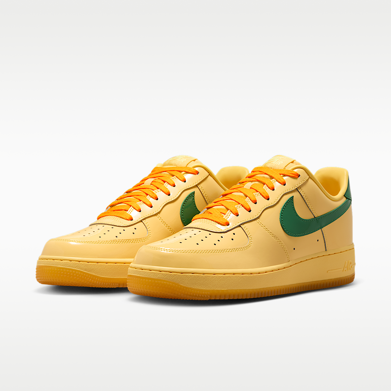 Nike Air Force 1 sneaker Topaz Gold/Light Laser Orange/Midas Gold/Pine Green