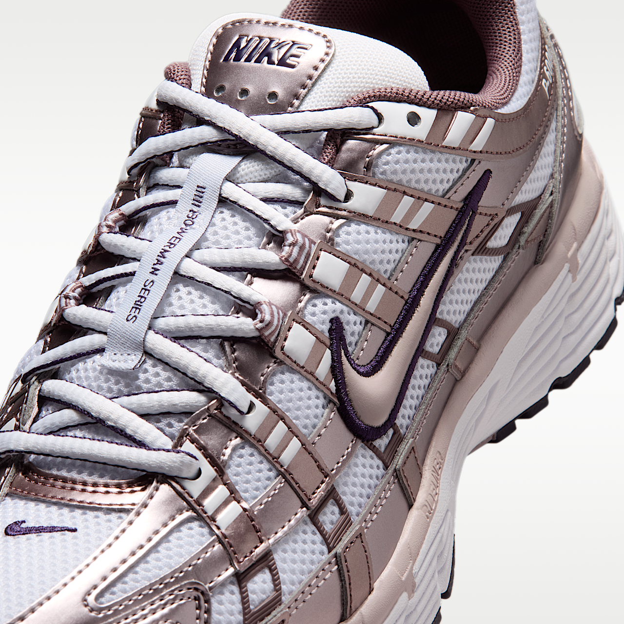 Nike P-6000 sneaker Wit/Light Violet Ore/Tattoo/Purple Dynasty