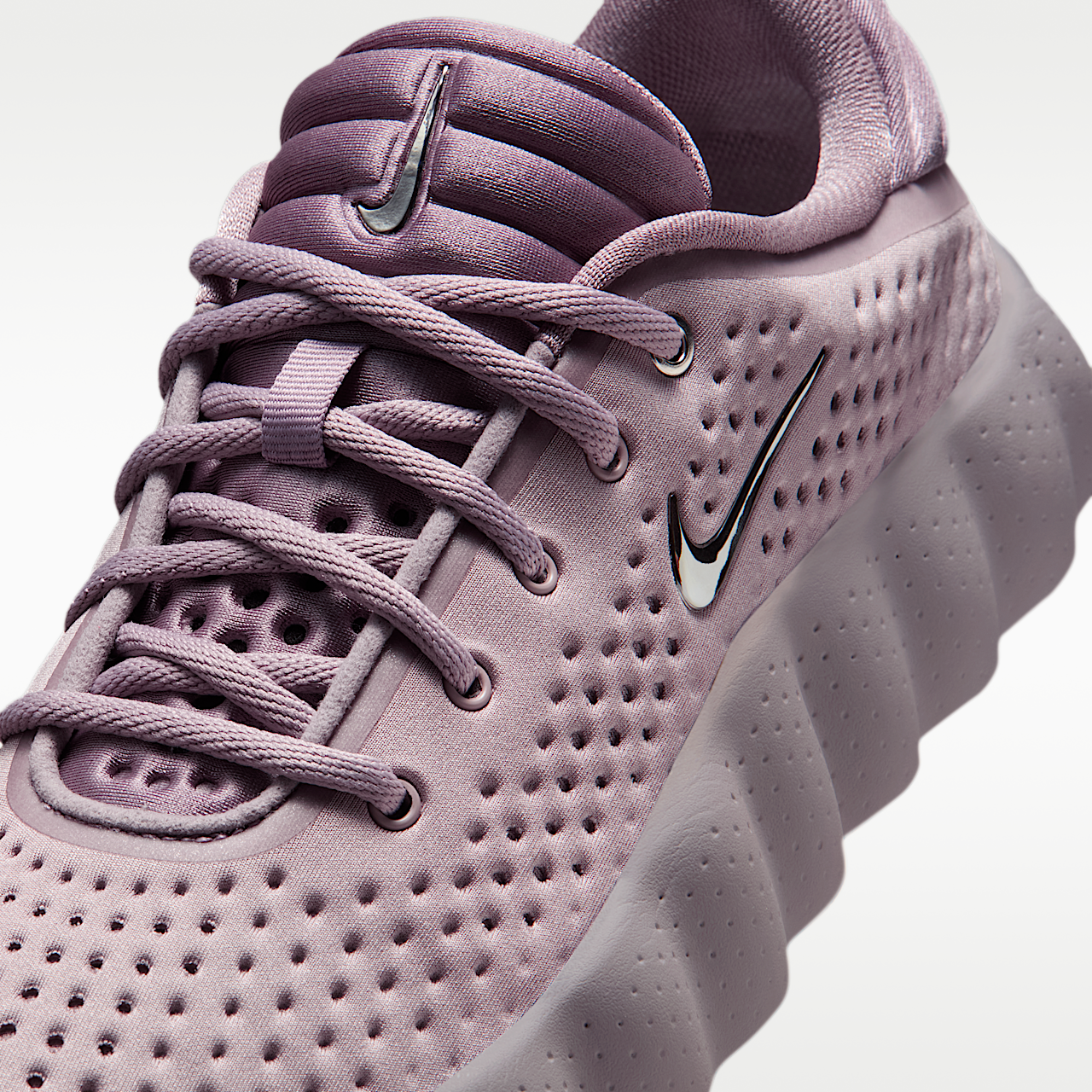 Nike  sneaker Light Violet Ore/Purple Smoke/Hyper Crimson/Metallic Cool Grey