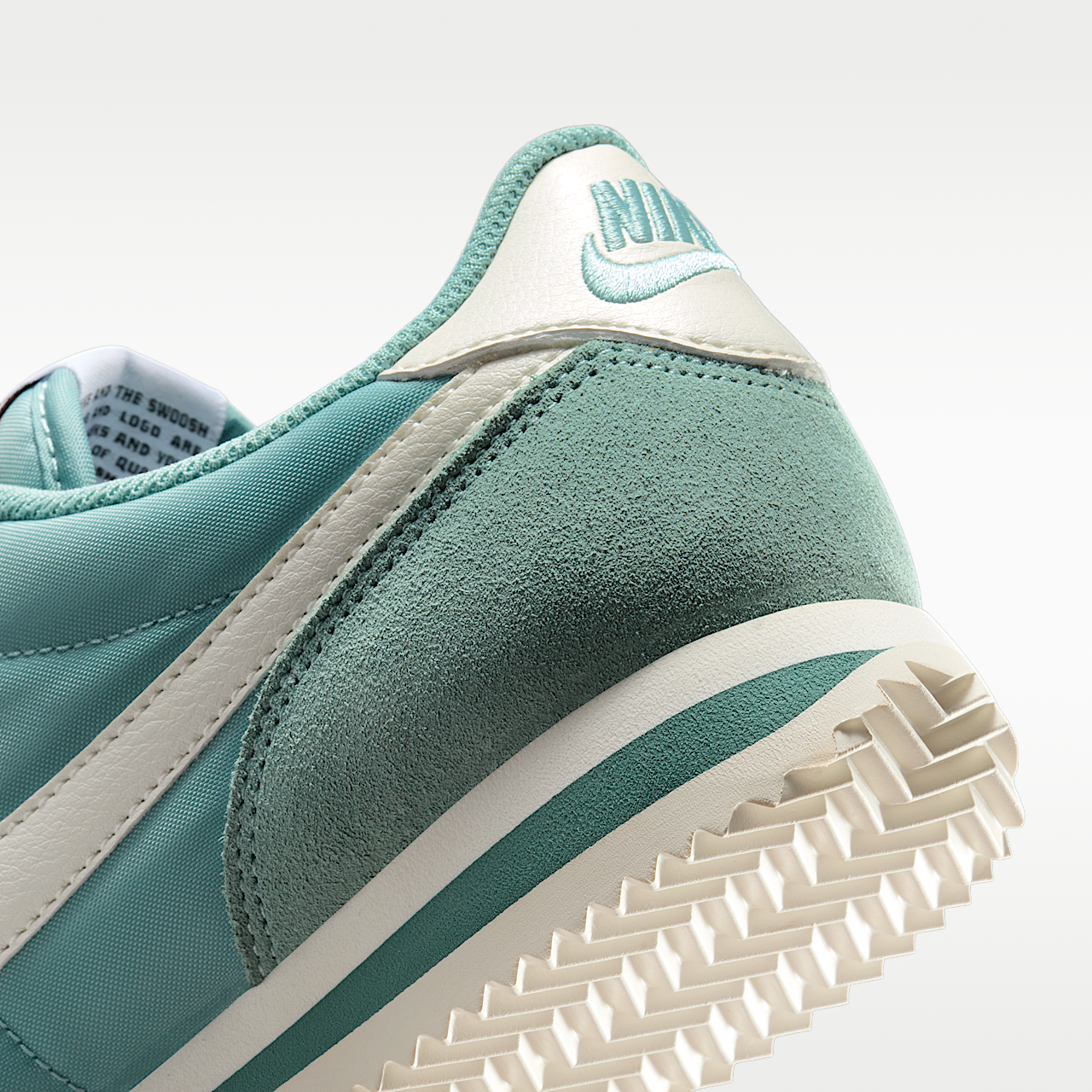 Nike Cortez sneaker Cannon/Alabaster/Sail