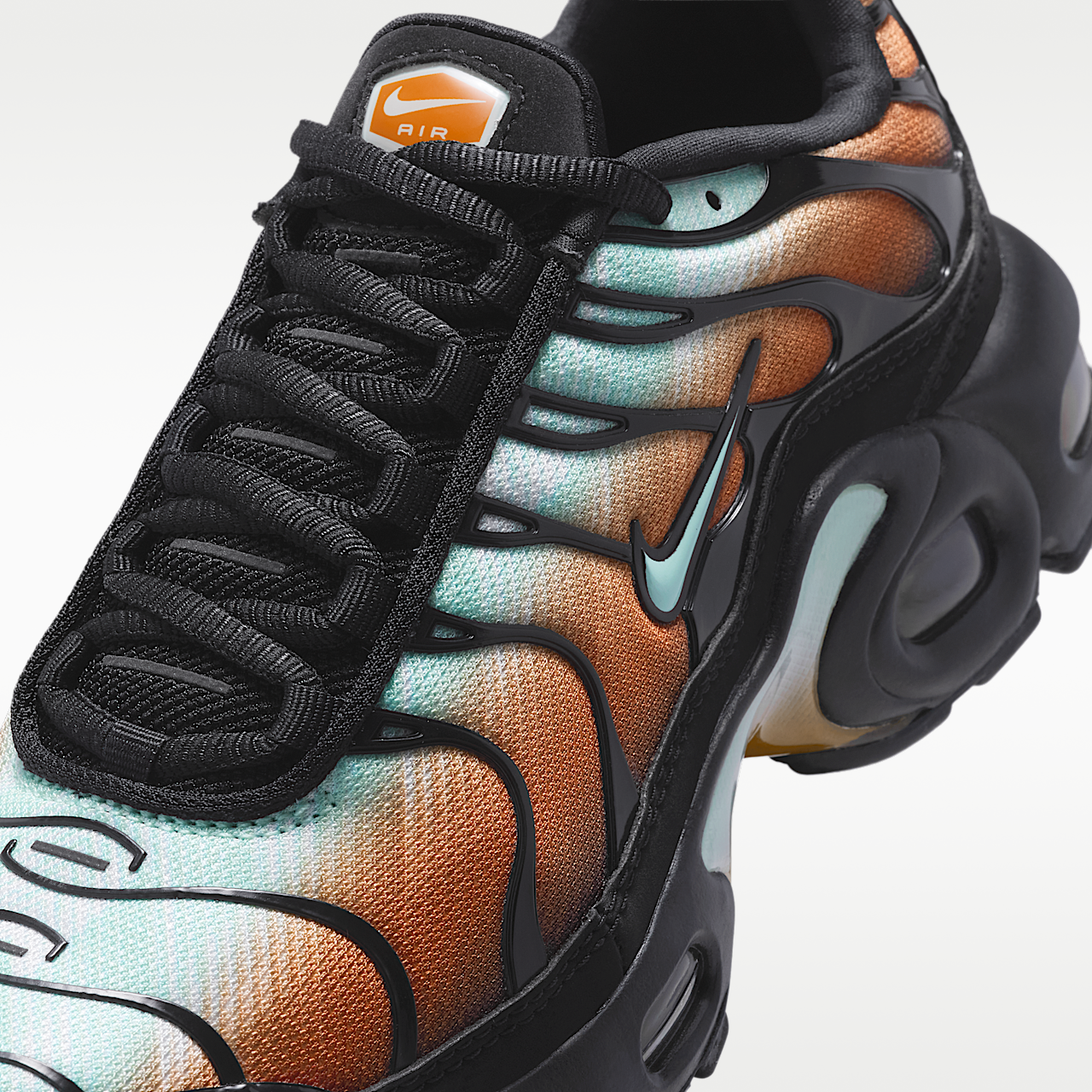 Nike Air Max Plus sneaker Zwart/Monarch/Dark Russet/Igloo