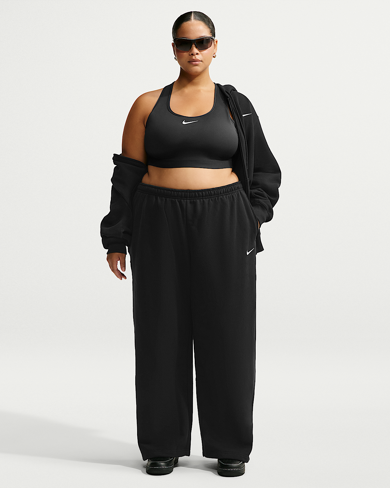Женские  Nike Studio Fleece Medium Weight Mid-Rise Wide-Leg Pants