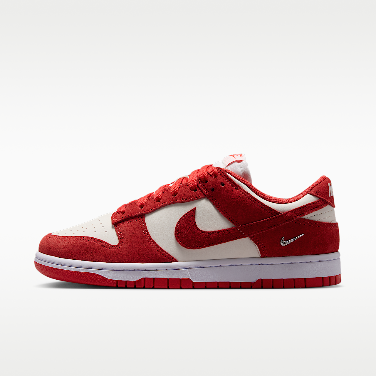 Nike Dunk Low sneaker Sail/Wit/Metallic Silver/Light Crimson