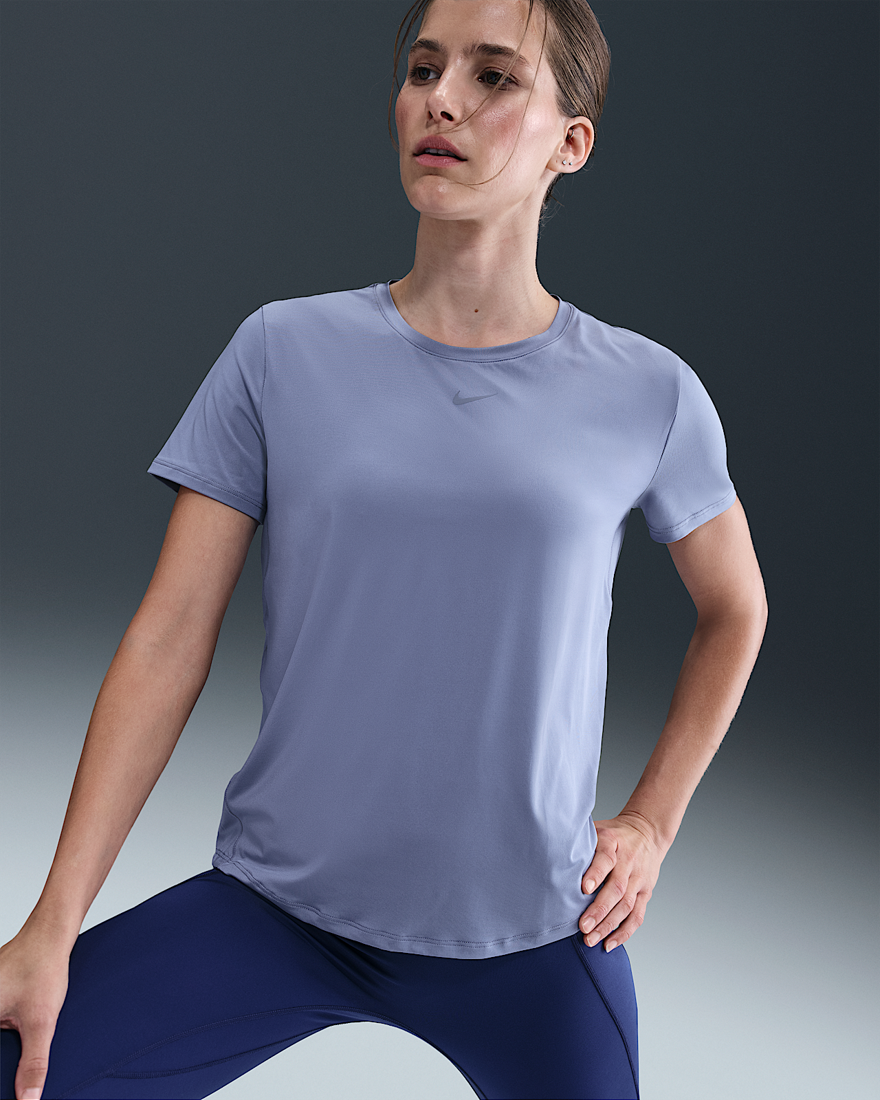Женские шорты Nike One Classic Dri-FIT Short-Sleeve Top
