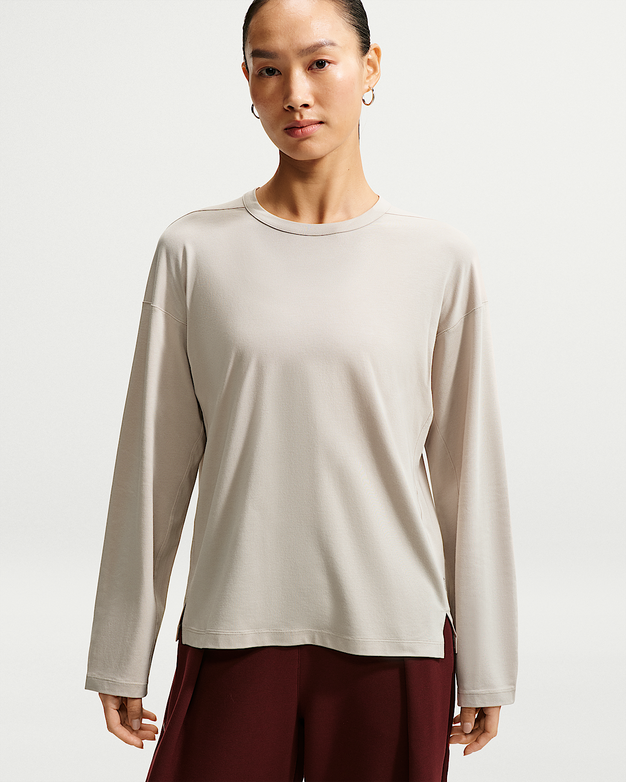 Женские  Nike 24.7 ImpossiblySoft Light Dri-FIT Long-Sleeve Top