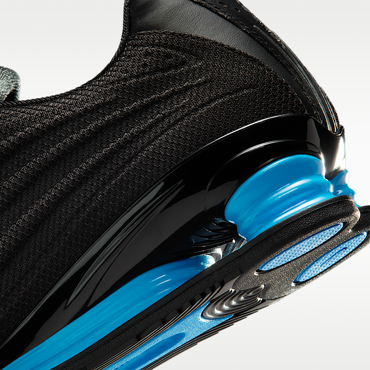 Nike Nike Shox sneaker Zwart/Blue Hero/Off Noir