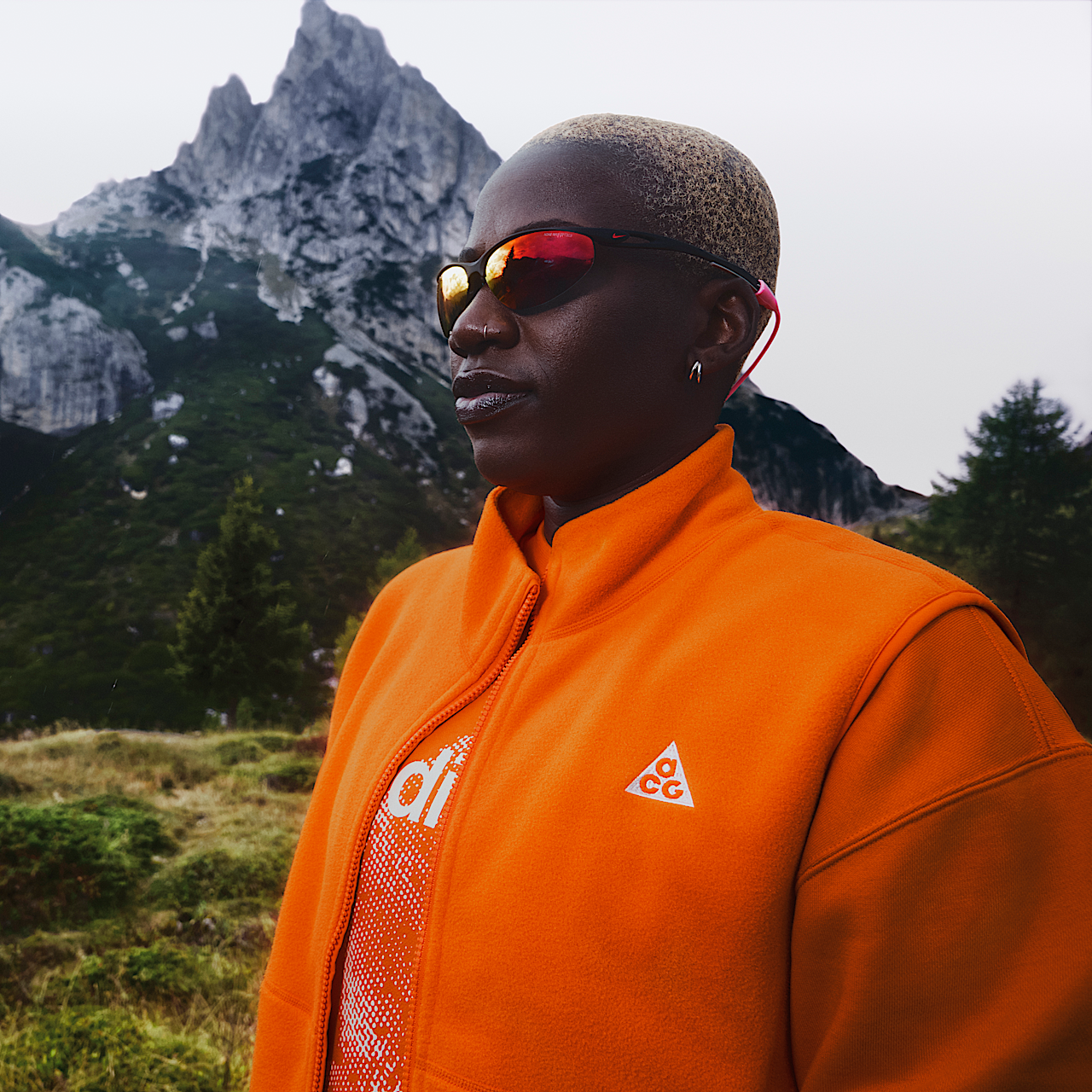Nike ACG sneaker Safety Orange/Safety Orange/Photon Dust/Summit White