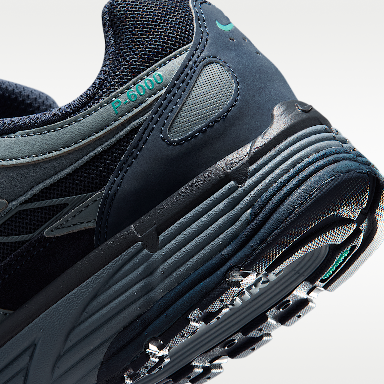 Nike P-6000 sneaker Thunder Blue/Blue Graphite/Clear Jade/Blue Eclipse