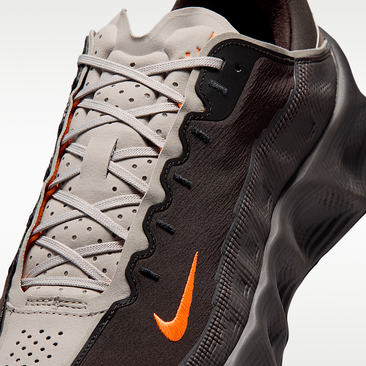 Nike  sneaker Velvet Brown/Oatmeal/Zwart/Martian Sunrise