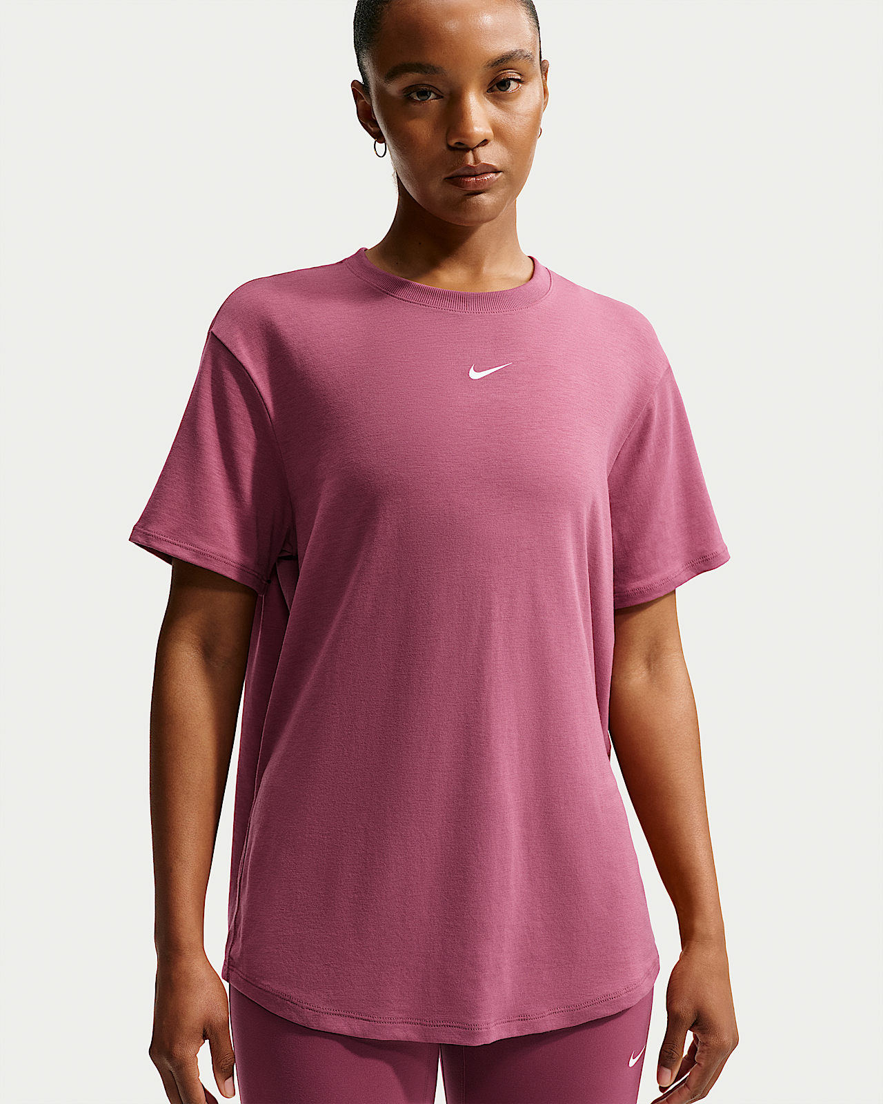 Женские шорты Nike One Relaxed Dri-FIT Short-Sleeve Top