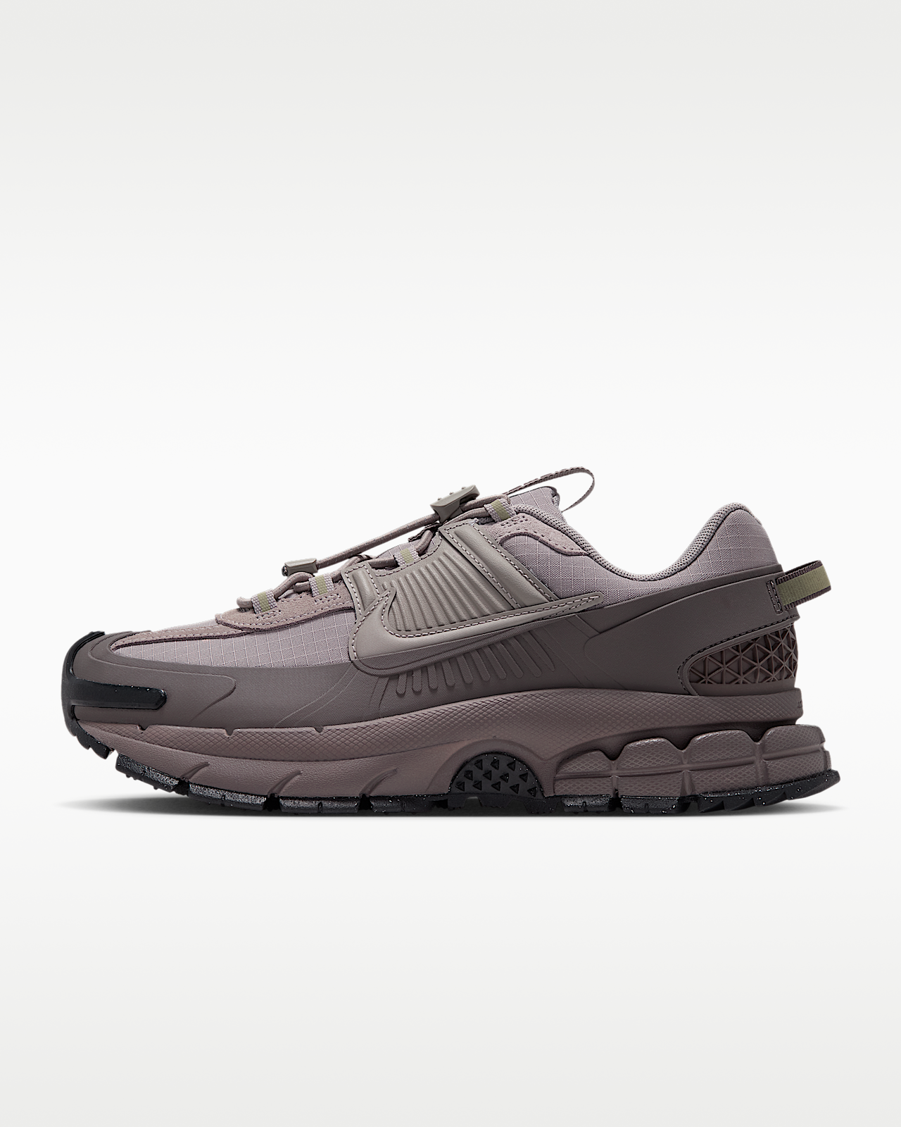 Unisex кроссовки Nike Zoom Vomero Roam Winterized