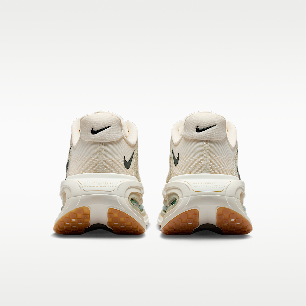 Nike Vomero sneaker Pale Ivory/Sanddrift/Jade Horizon/Black Spruce