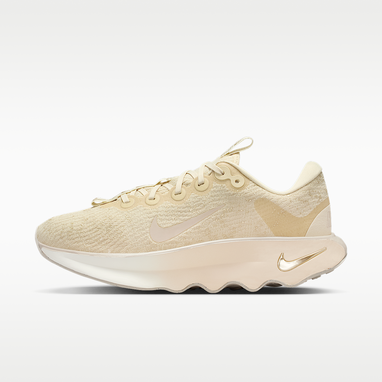 Nike  sneaker Light Khaki/Coconut Milk/Metallic Gold Grain/Cream II