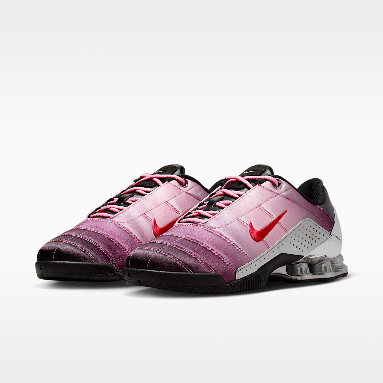 Nike Shox sneaker Shy Pink/Zwart/Metallic Silver/University Red