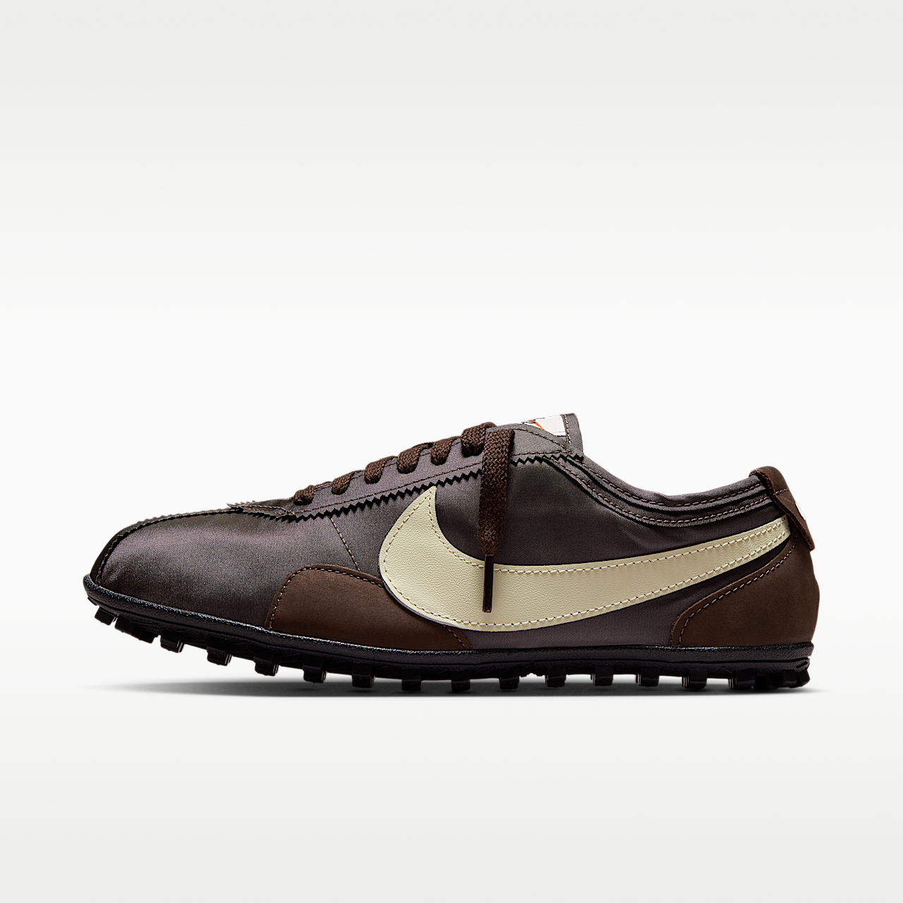 Nike  sneaker Baroque Brown/Zwart/Cashmere