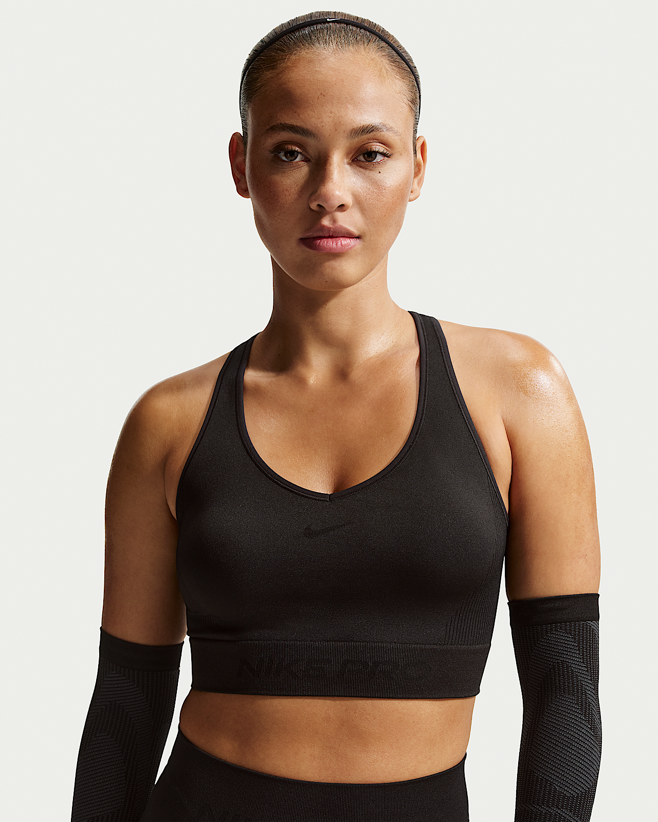 Женские  Nike Pro Seamless Dri-FIT Cropped Tank Top