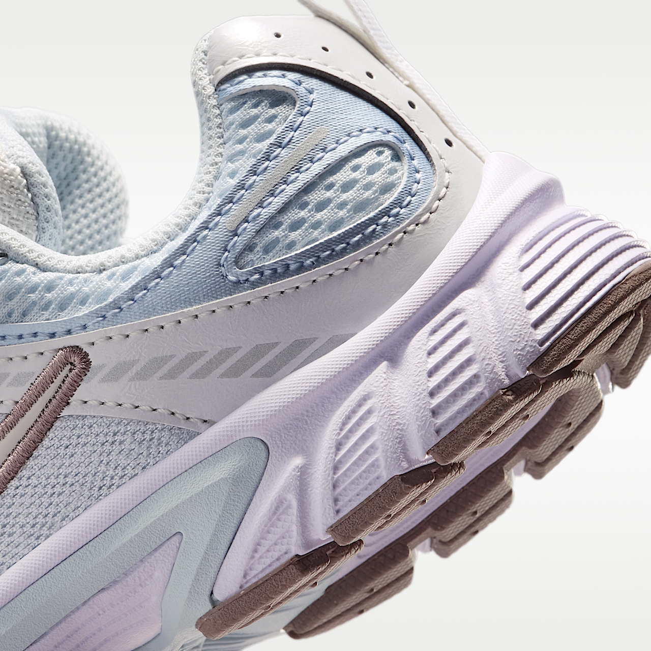 Nike  sneaker Aura/Platinum Tint/Taupe Haze/Moon Particle