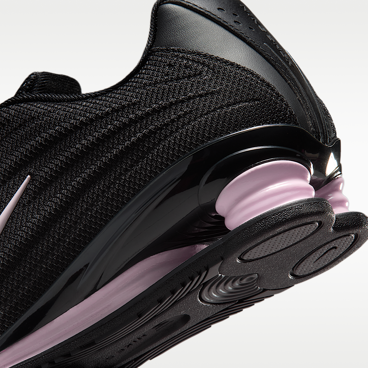 Nike Nike Shox sneaker Zwart/Off Noir/Pink Foam