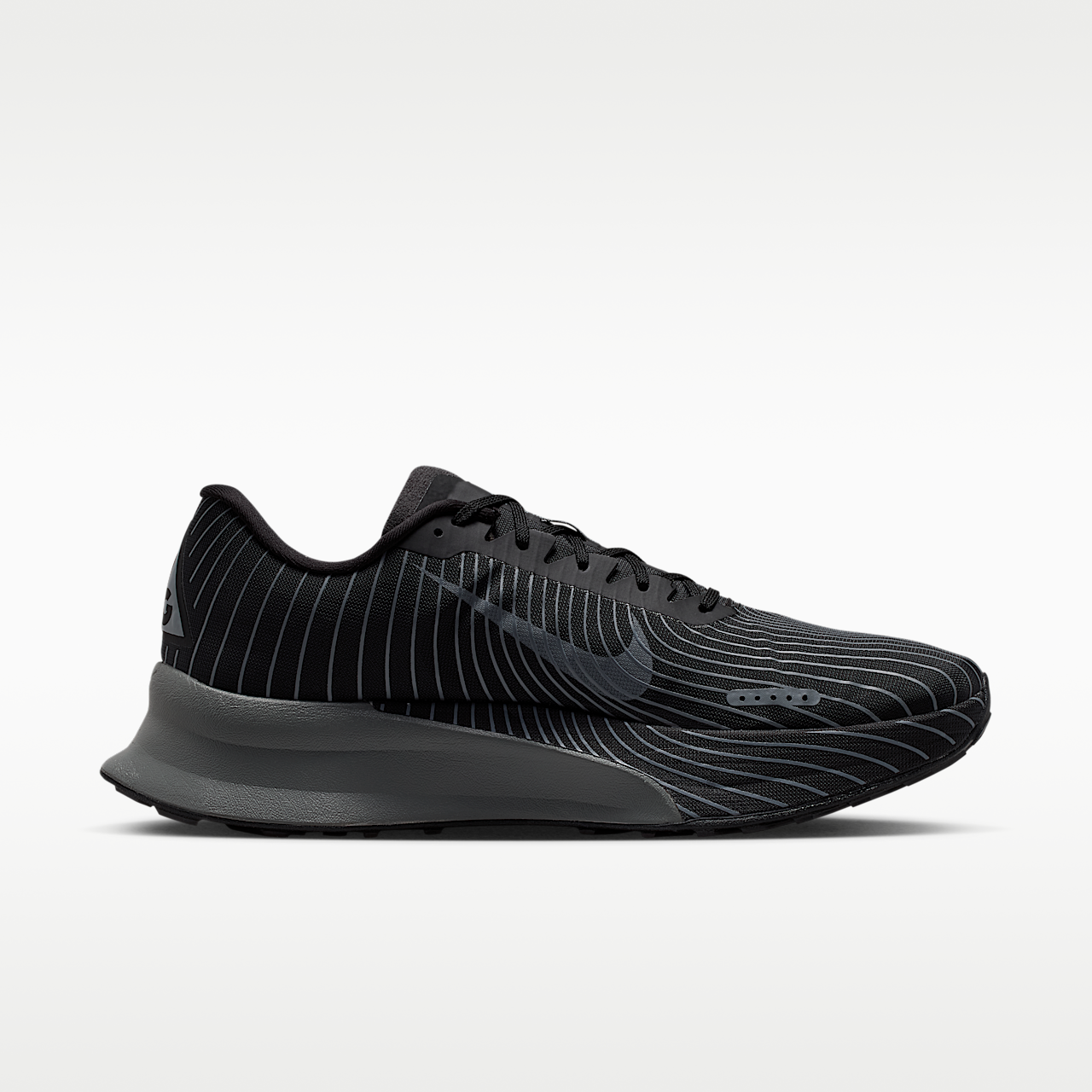 Nike ACG sneaker Zwart/Photon Dust/Photon Dust