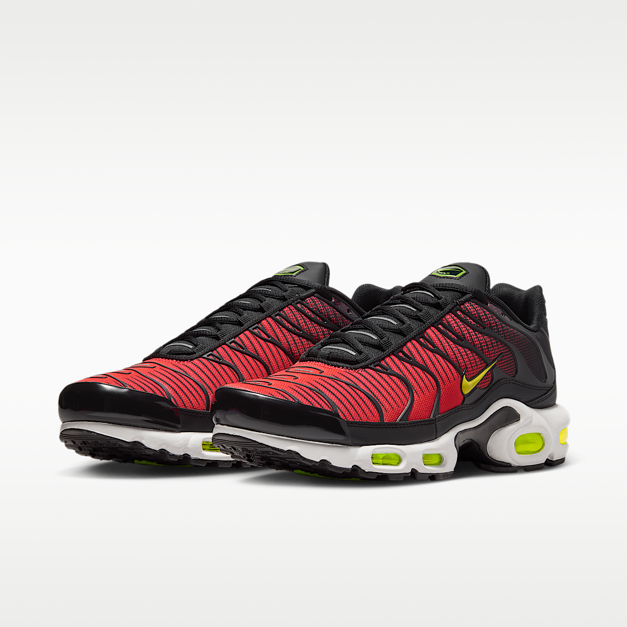 Nike Air Max Plus sneaker Zwart/Volt/Light Crimson/Opti Yellow