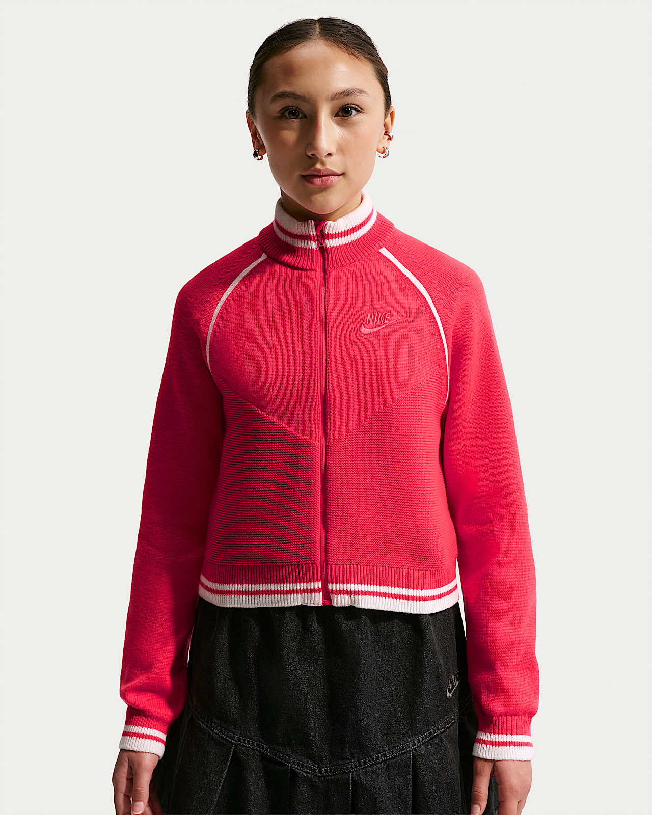Детская куртка Nike Sportswear Collection Big Kids' (Girls') Sweater Track
