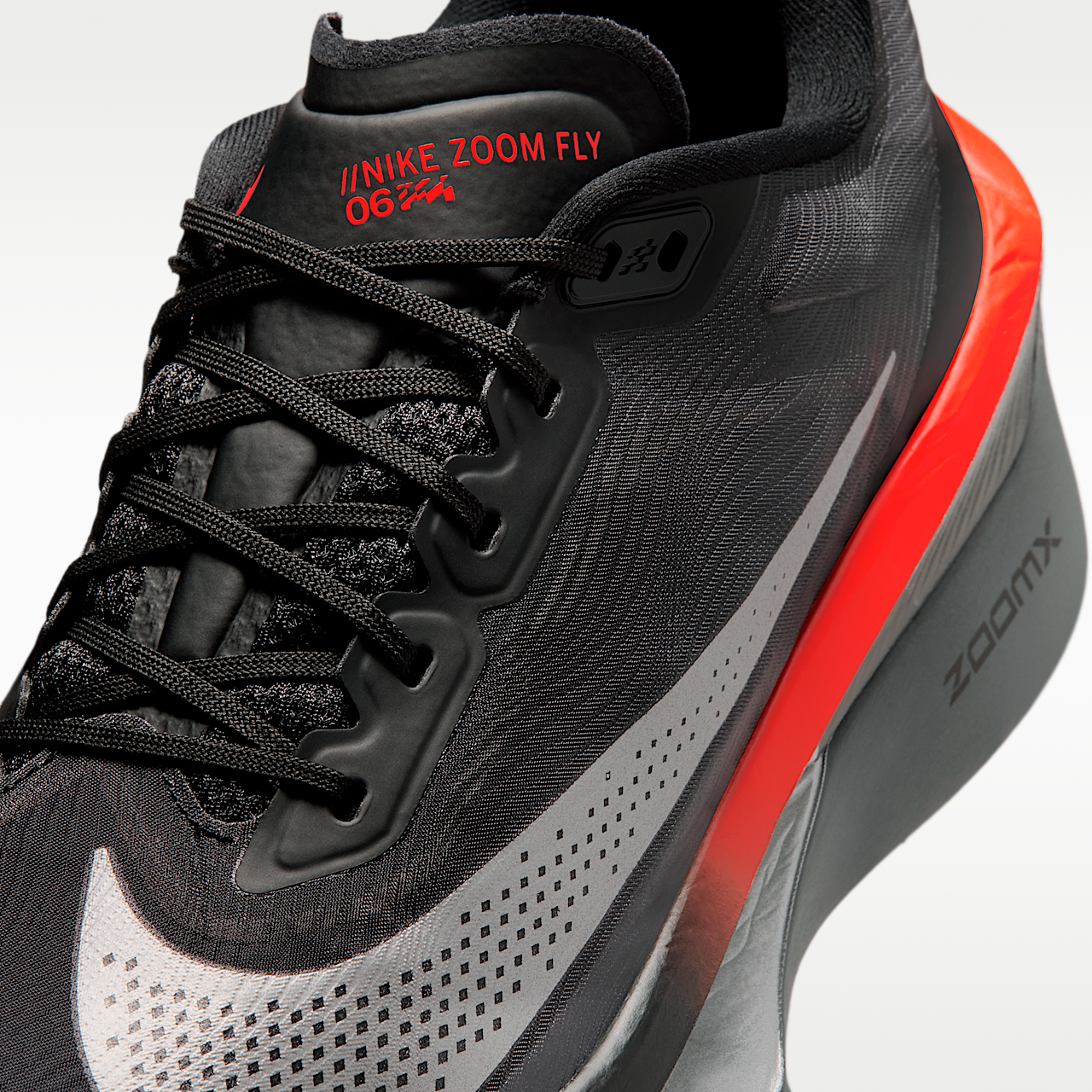 Nike  sneaker Zwart/Bright Crimson/Wolf Grey/Metallic Silver