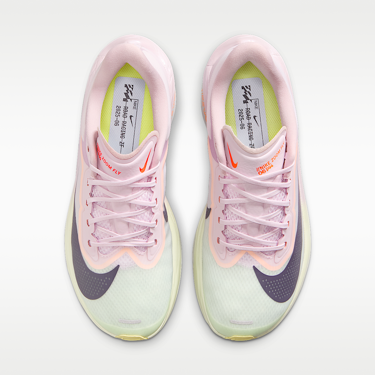Nike  sneaker Bleached Lilac/Volt Tint/Hyper Crimson/Purple Dynasty
