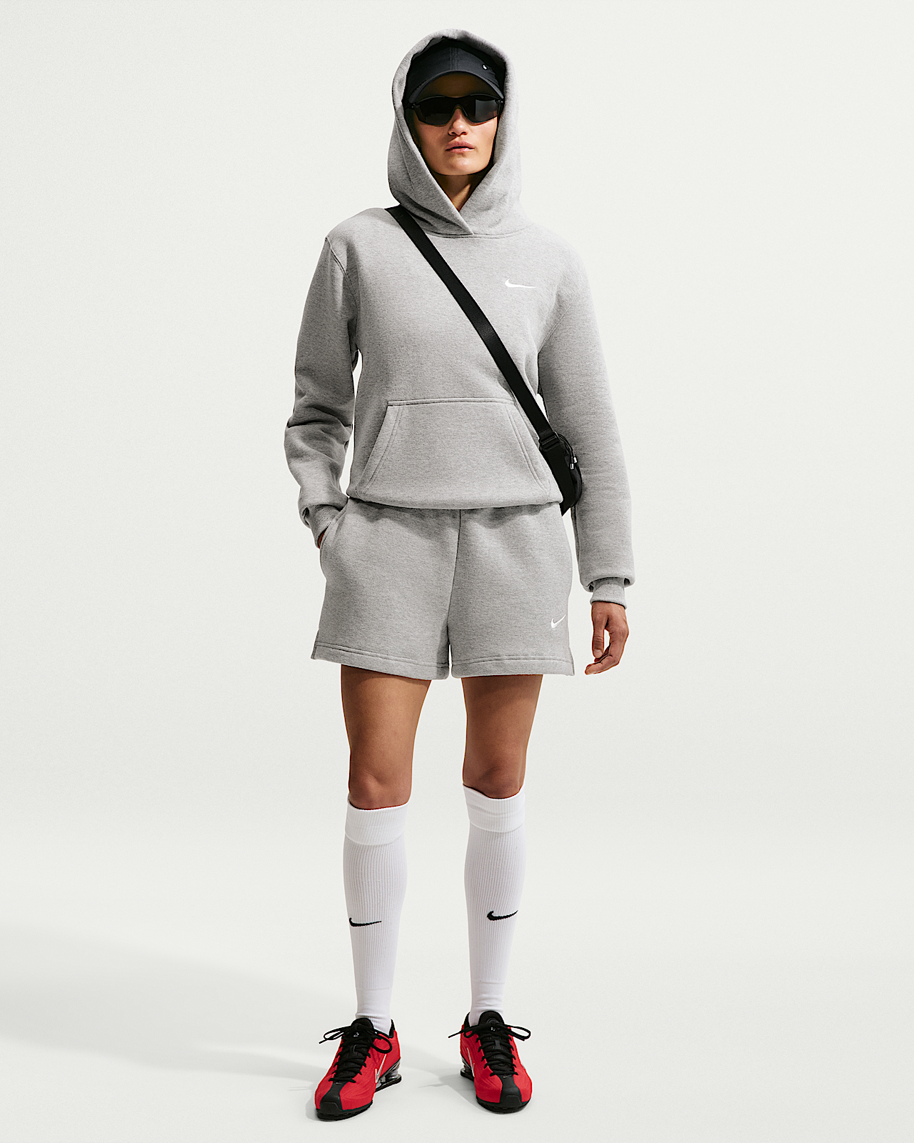 Женские шорты Nike Studio Fleece Medium Weight Mid-Rise Shorts