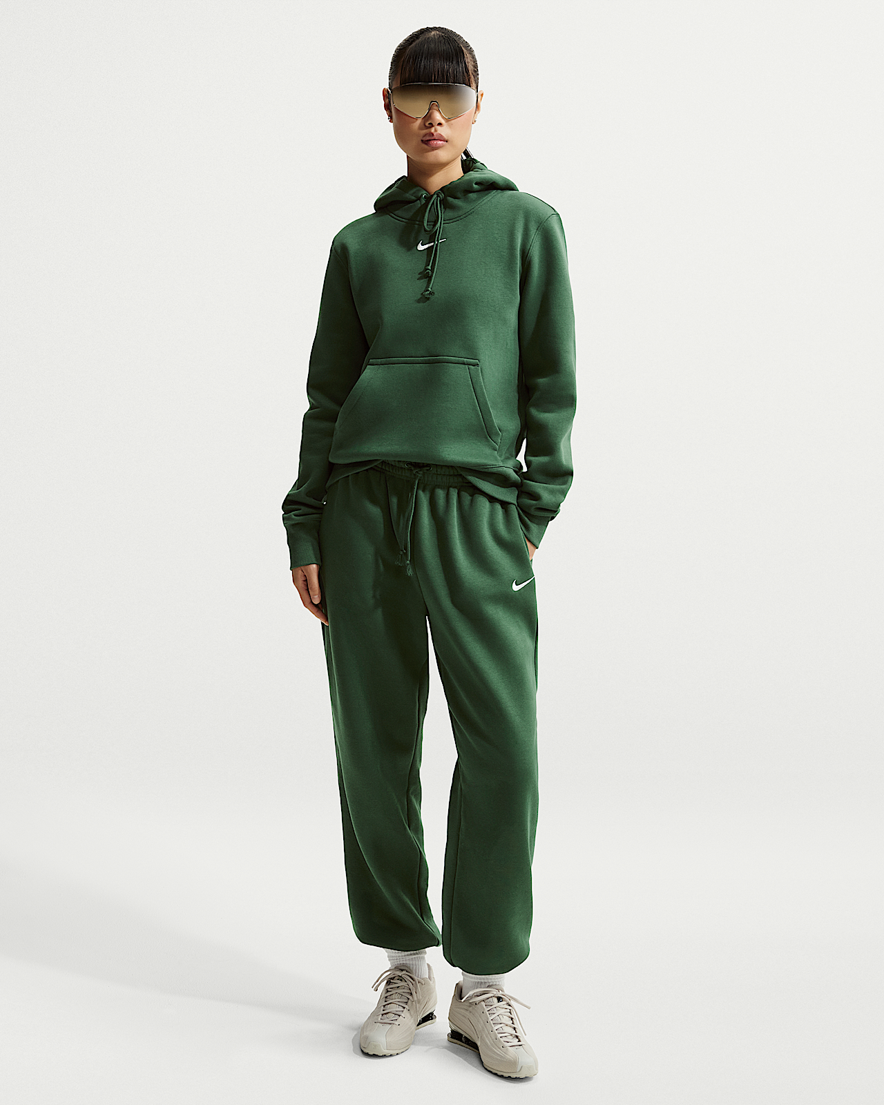 Женские  Nike Sportswear Phoenix Fleece High-Waisted Oversized Sweatpants