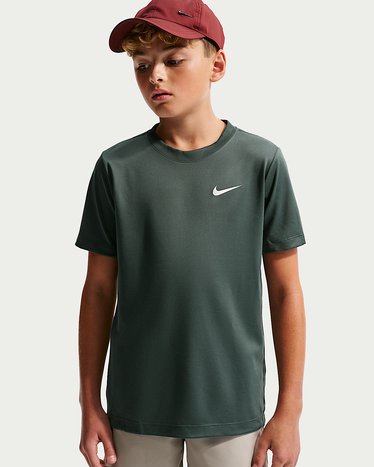 Детская футболка Nike Legend Big Kids' Dri-FIT