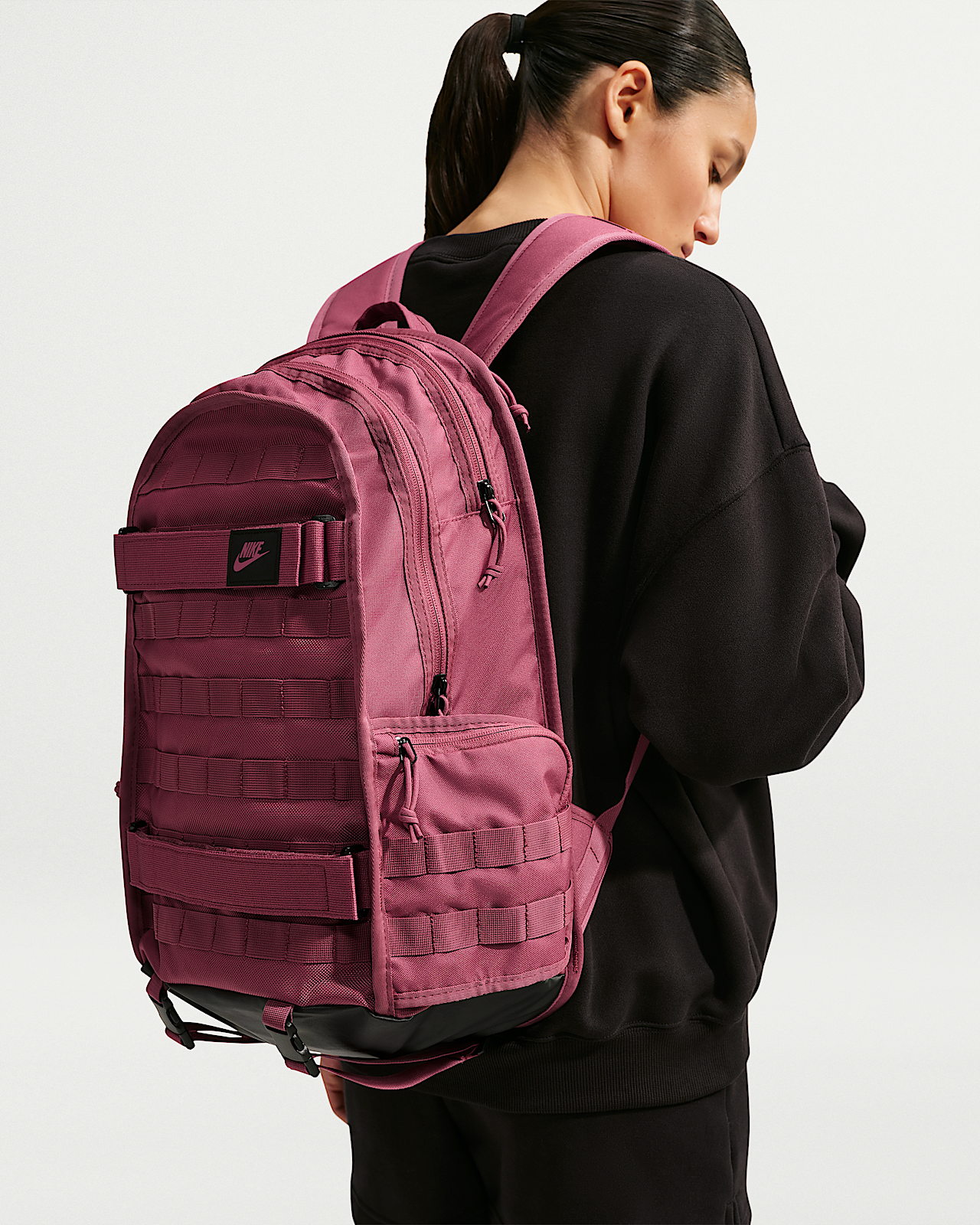 Женский рюкзак Nike Sportswear RPM Backpack (26L)
