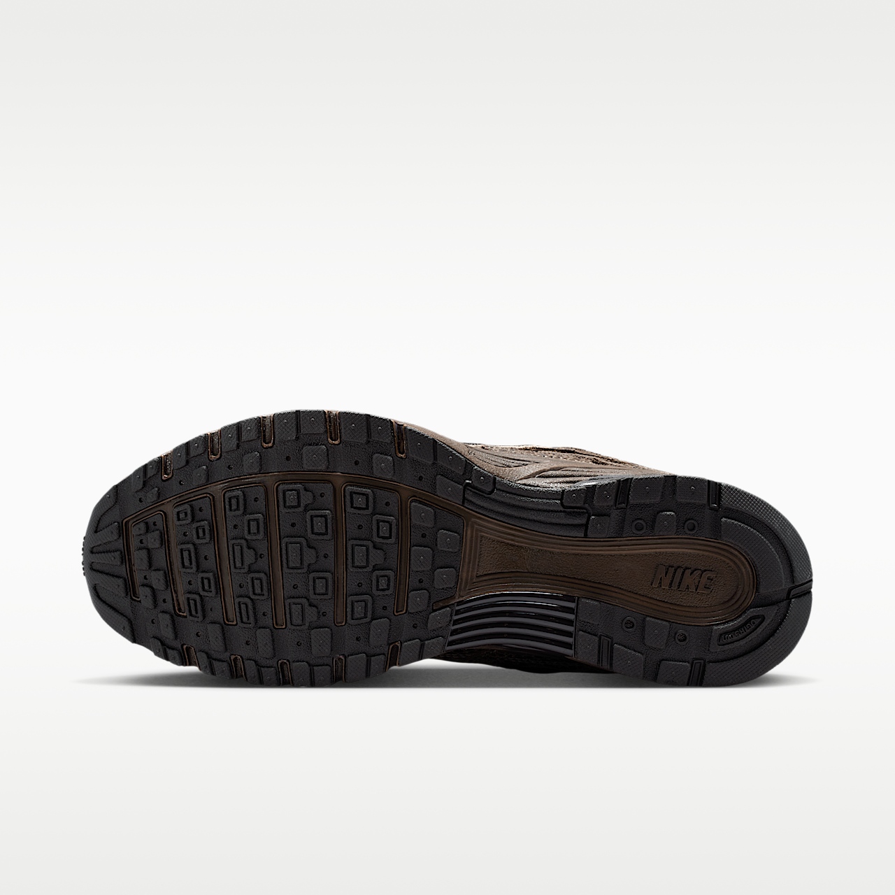 Nike P-6000 sneaker Velvet Brown/British Khaki/Zwart/Light Chocolate