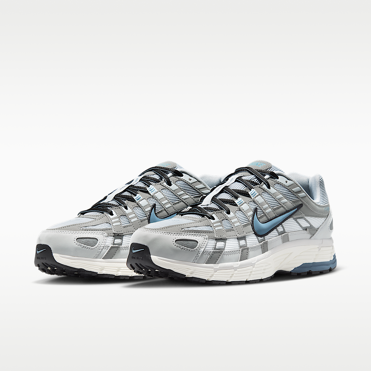 Nike P-6000 sneaker Light Smoke Grey/Smoke Grey/Photon Dust/Blue Graphite