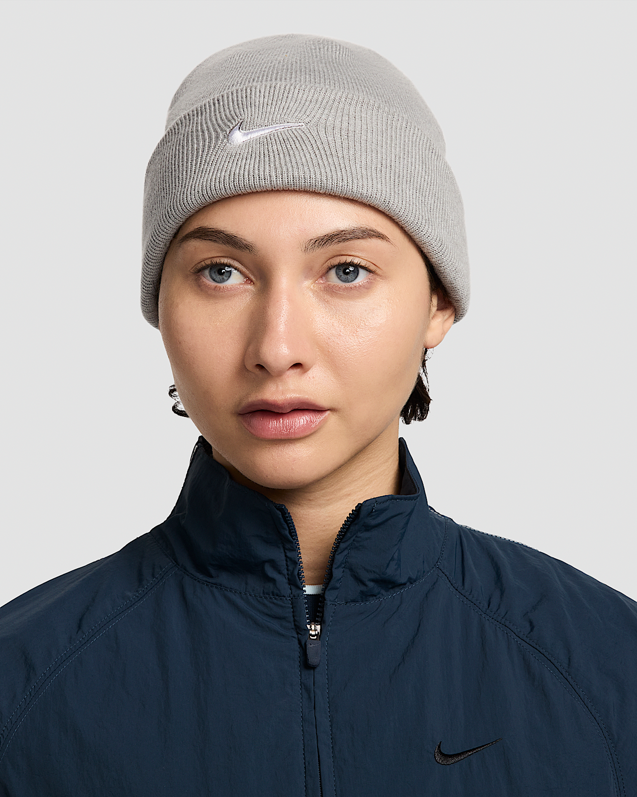 Женские  Nike Terra Swoosh Beanie