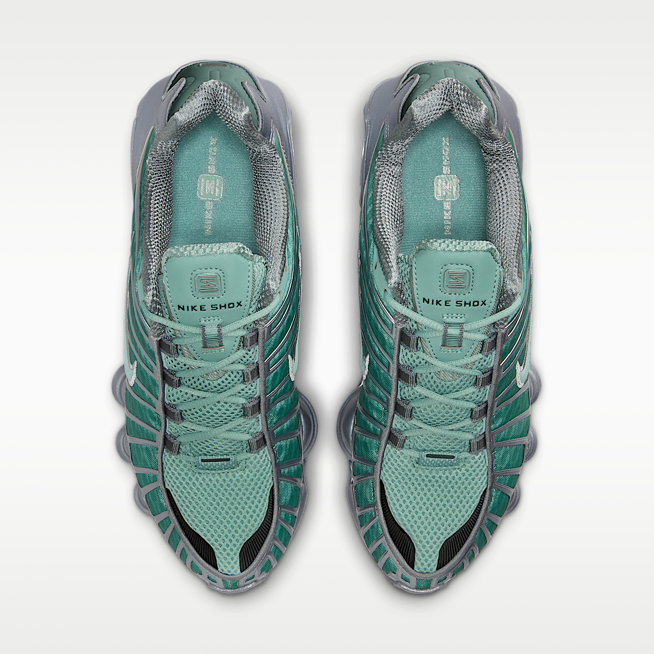 Nike Nike Shox sneaker Cannon/Metallic Cool Grey/Cannon