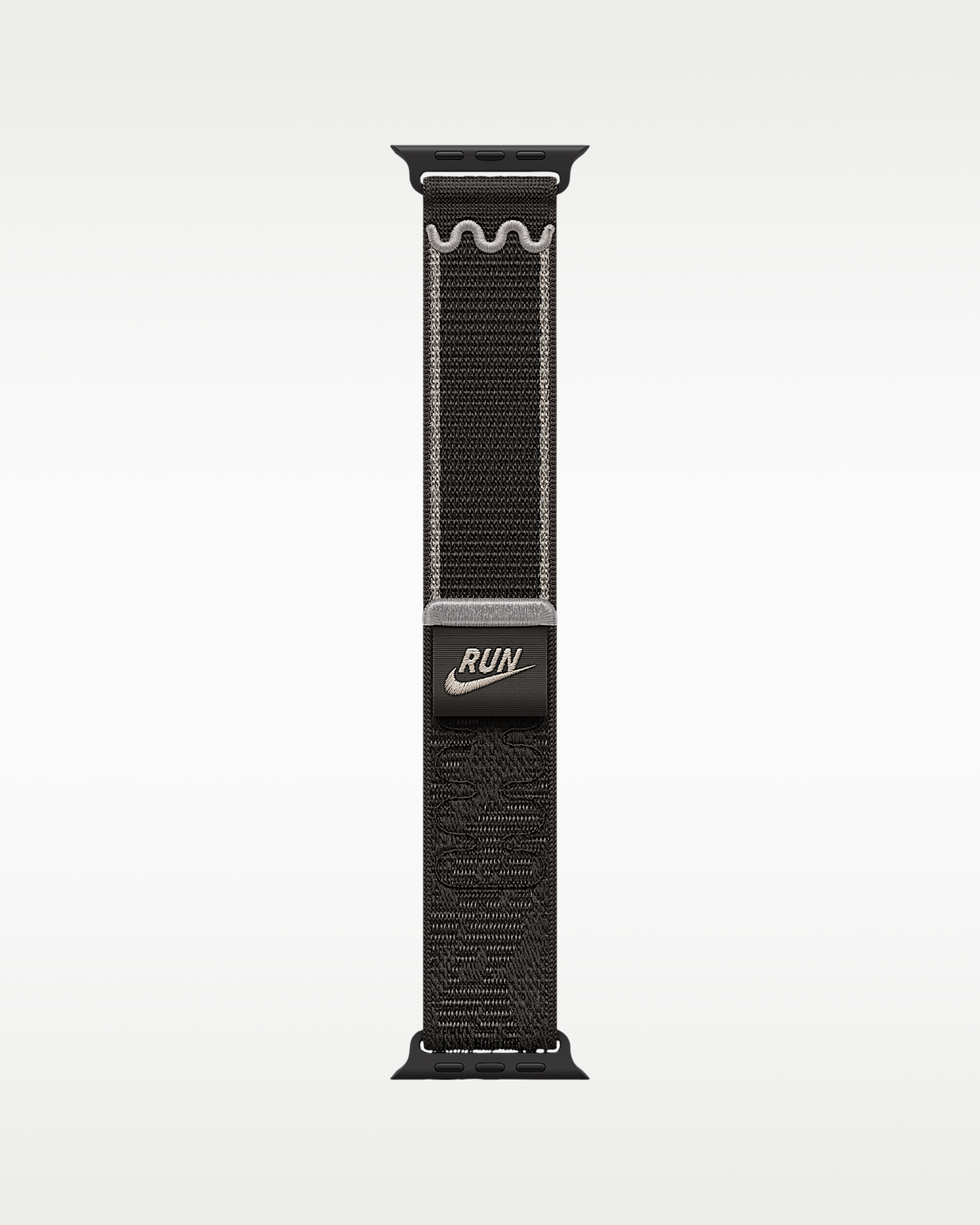 Женские  40mm After Dark Black Nike Sport Loop