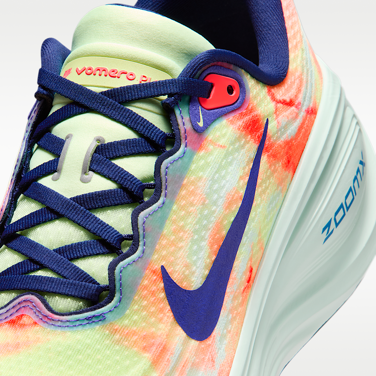 Nike Vomero sneaker Barely Volt/Hot Lava/Blue Void/Indigo Burst