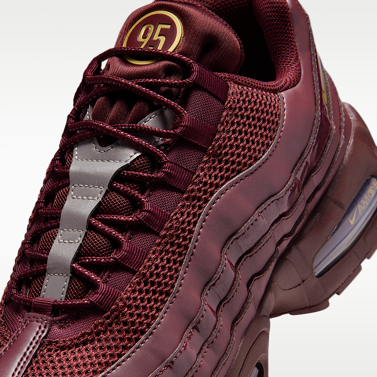 Nike Air Max sneaker Burgundy Crush/Zwart/Metallic Silver/Metallic Gold