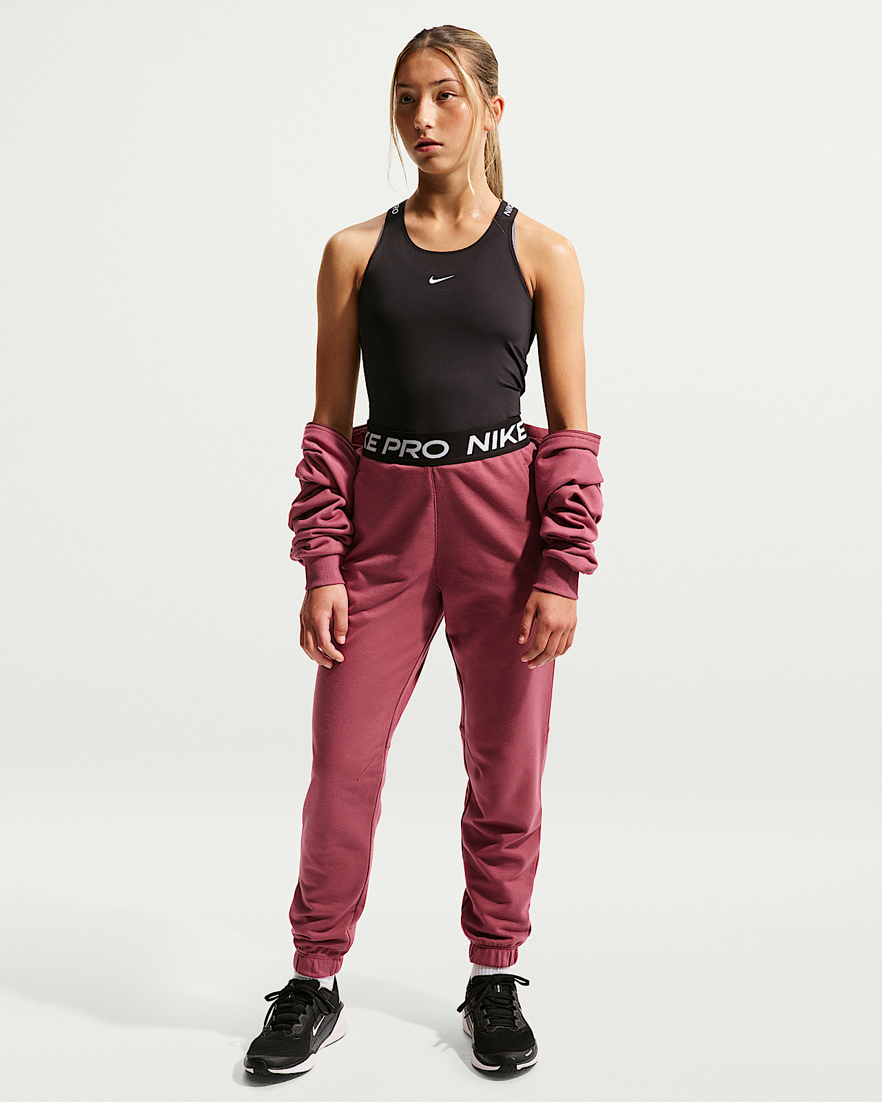 Детские спортивные штаны Nike Pro Fleece Big Kids' (Girls') Dri-FIT Joggers