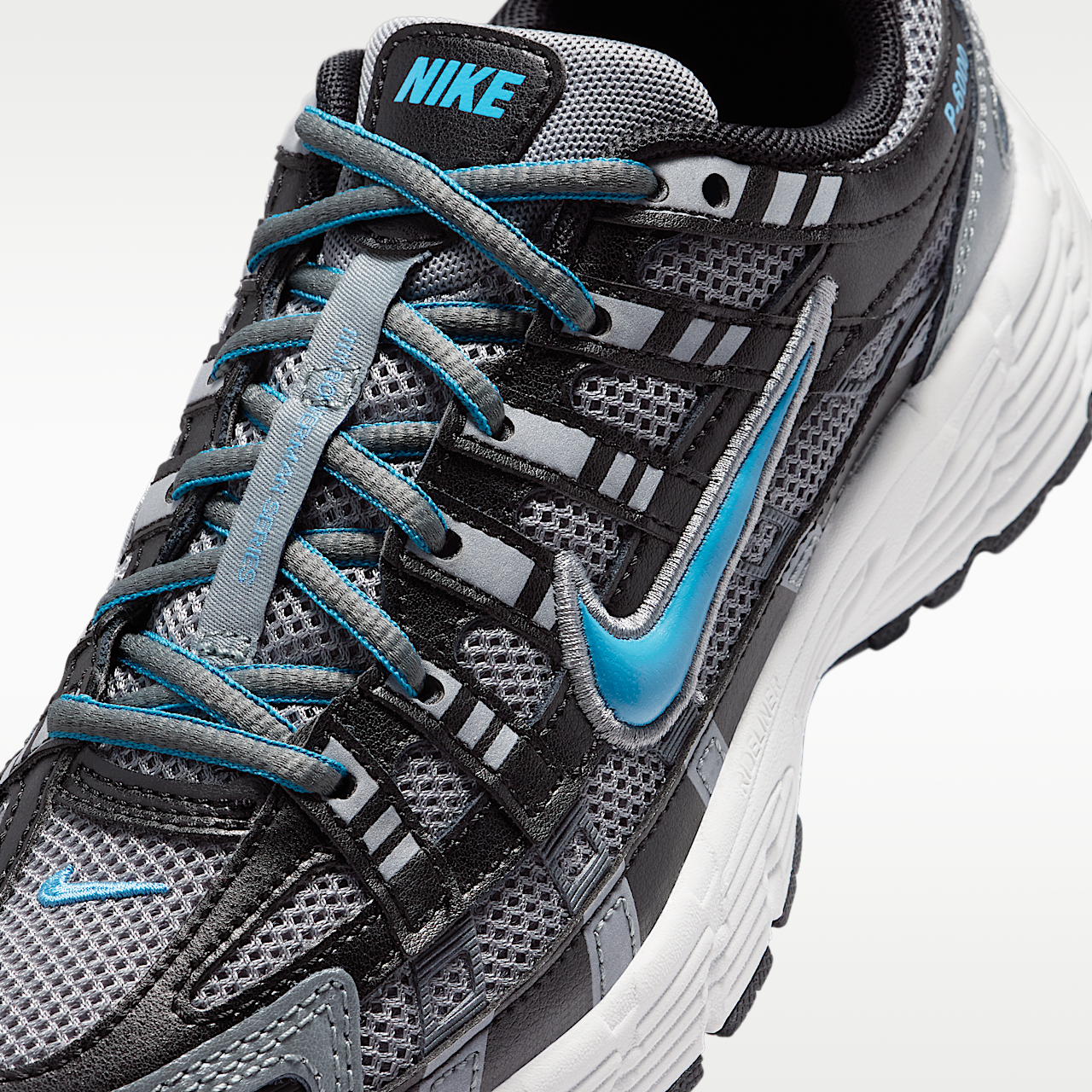 Nike P-6000 sneaker Smoke Grey/Zwart/Platinum Tint/Dutch Blue