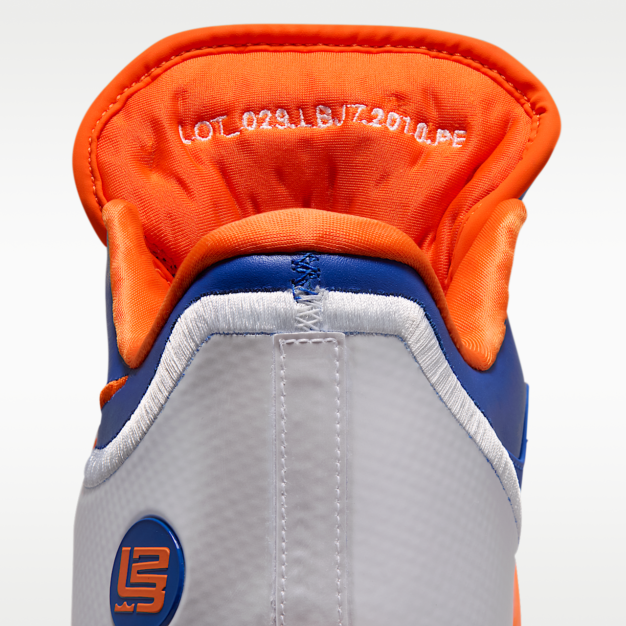 Nike LeBron sneaker Game Royal/Safety Orange/Wit
