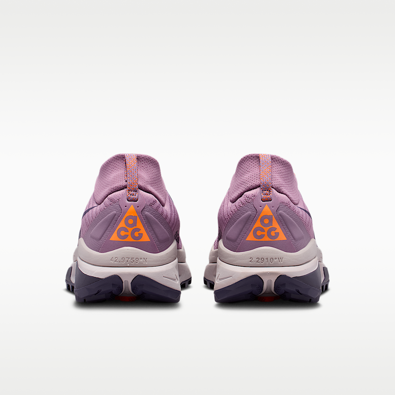 Nike ACG sneaker Violet Dust/Silver Lilac/Safety Orange/Purple Dynasty