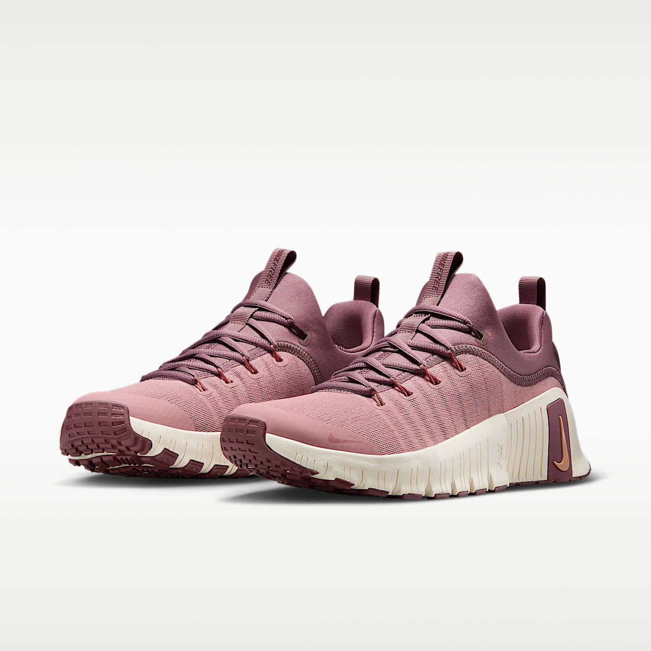 Nike Free sneaker Particle Pink/Pale Ivory/Red Sepia/Metallic Rose Gold