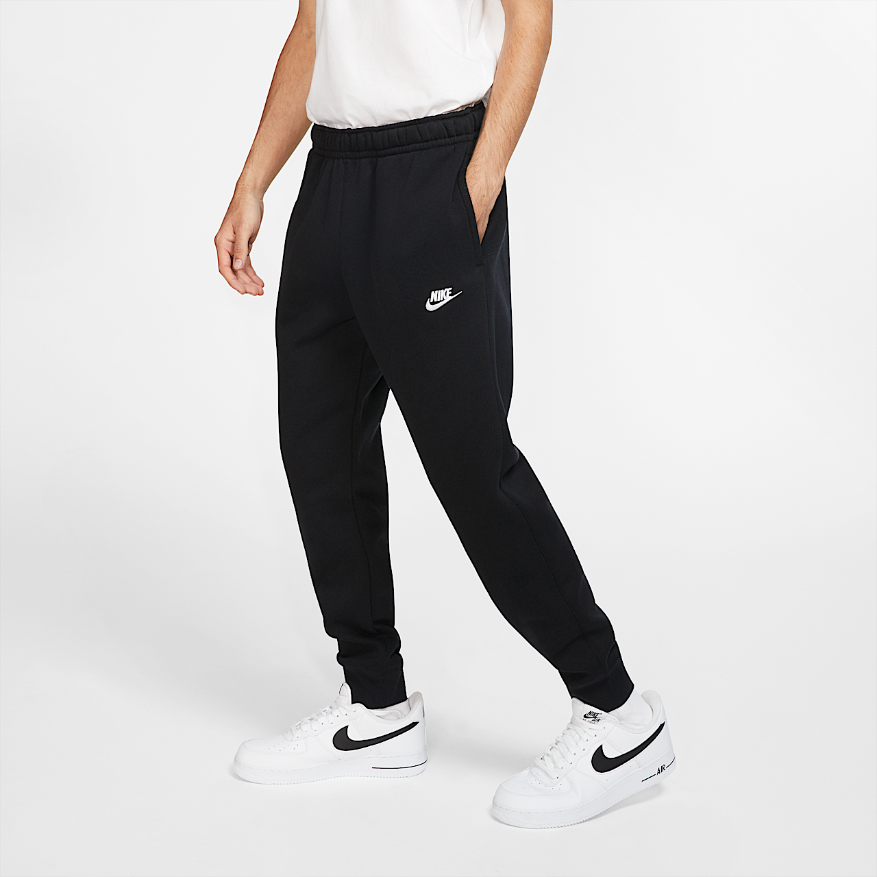 Nike Sportswear Club Fleece (Black/Black/White)